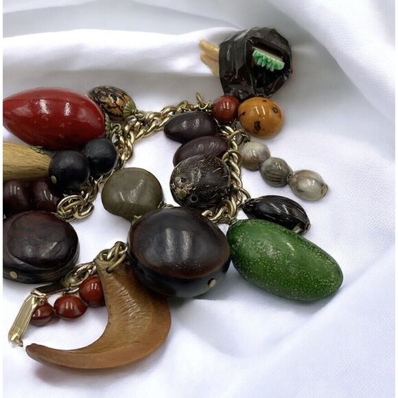 Rare HAWAIIAN Vintage Wooden Nuts Pods Seeds Nikar Handmade Charm Bracelet - Picture 2 of 16